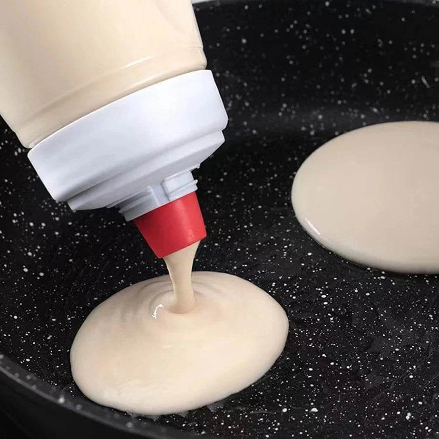 Pancake Batter Mixer Bottle with Blender Ball - Nic's Electronics